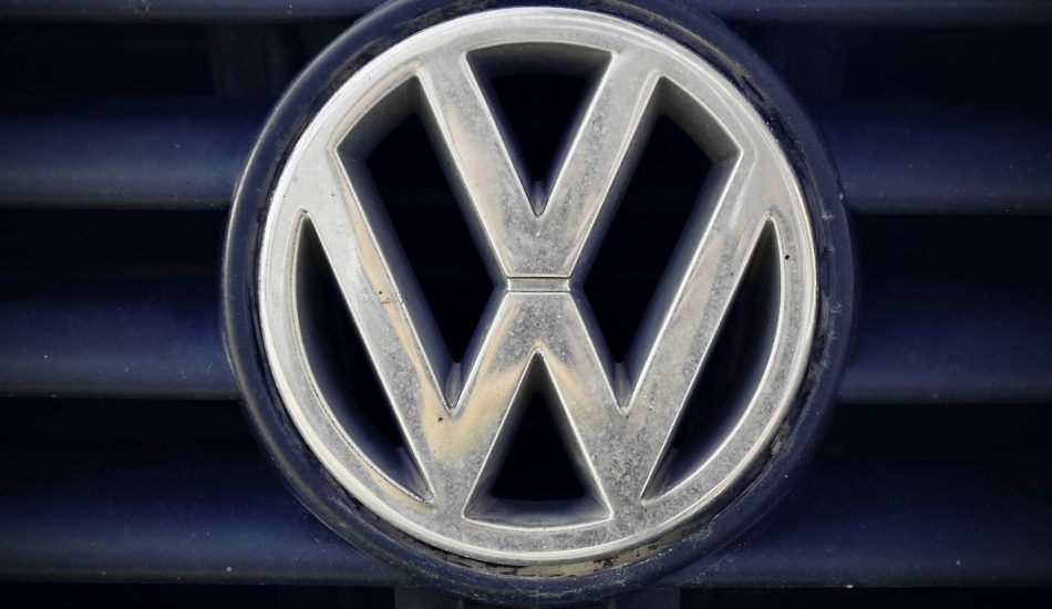 Richiamo Volkswagen sterzo, Golf nel salone di Auto Occasioni Milano